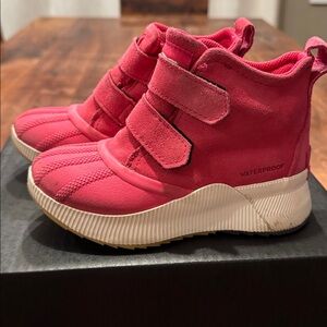 Sorel Kids' “Out n About” Boots